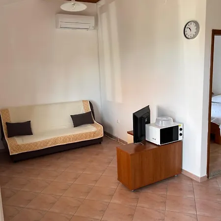 Anka Brala 아파트