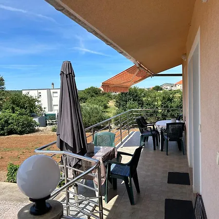 Apartment Anka Brala