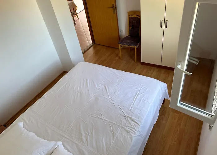 Anka Brala 포세다르예